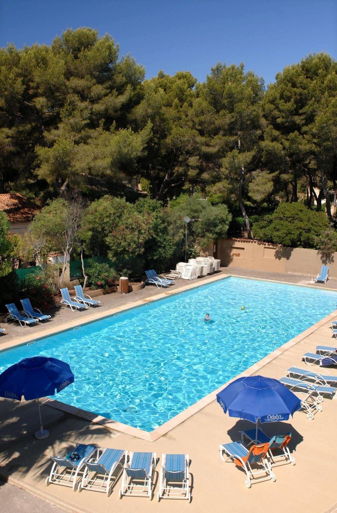 Residence Odalys La Marina Санари-сюр-Мер Екстериор снимка